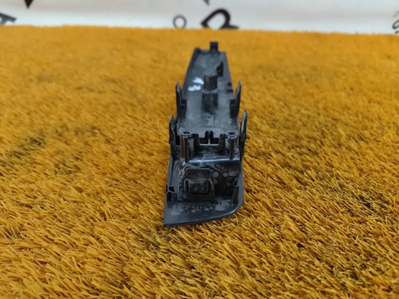 Молдинг двери