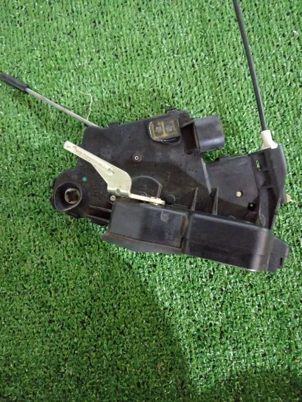 Замок двери