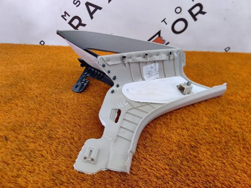 Обшивка стойки