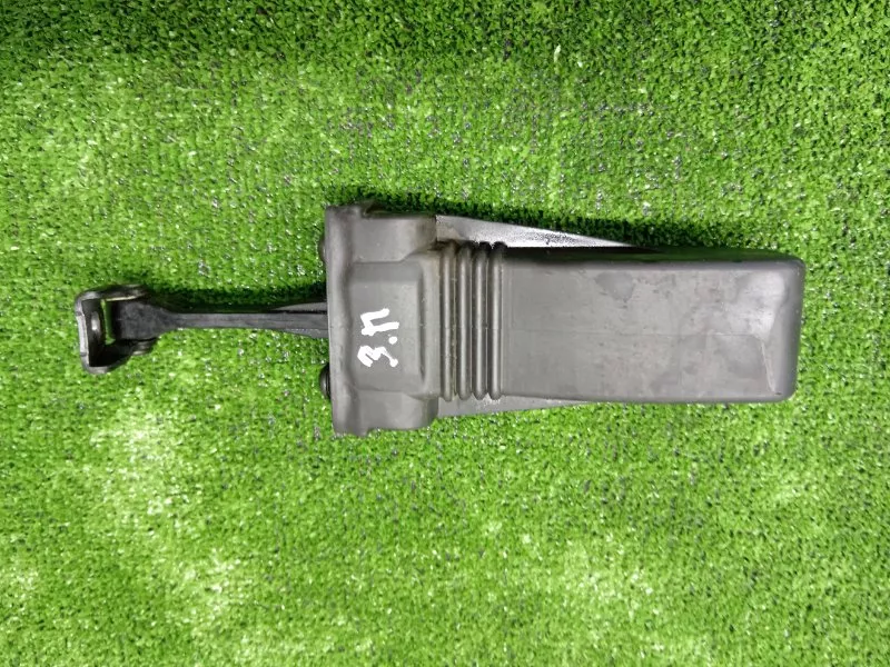 Ограничитель двери