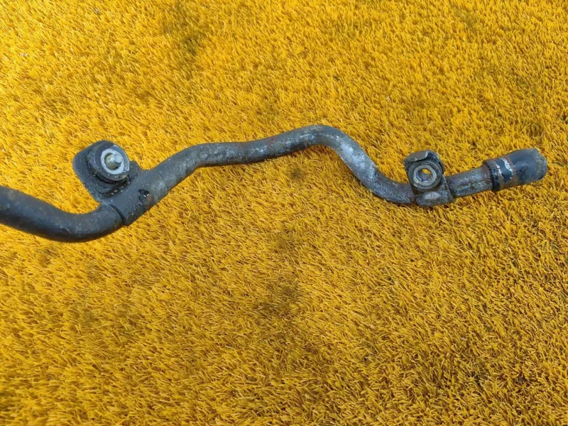 Трубка системы охлаждения