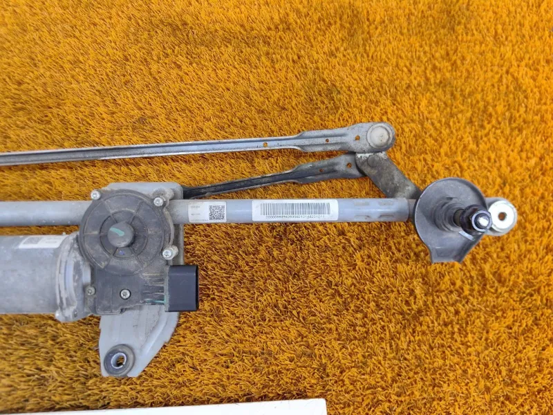 Трапеция дворников