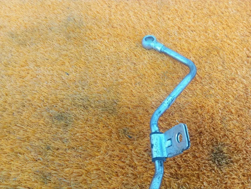 Трубка системы охлаждения