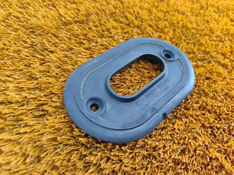 Уплотнительная резинка