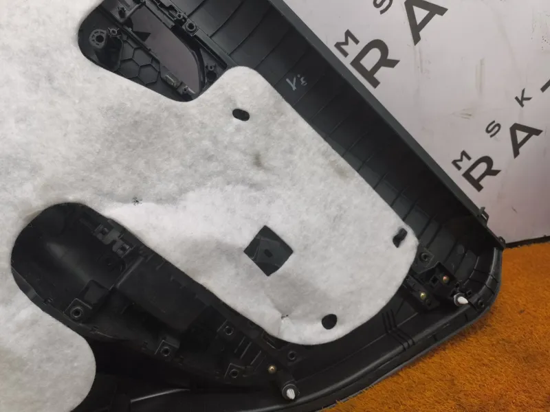 Обшивка двери