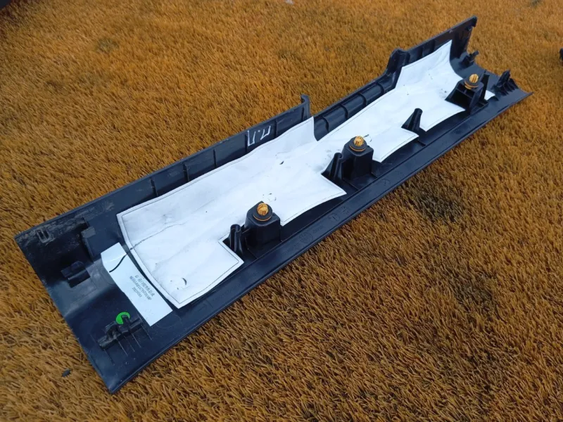 Накладка порога внутренняя