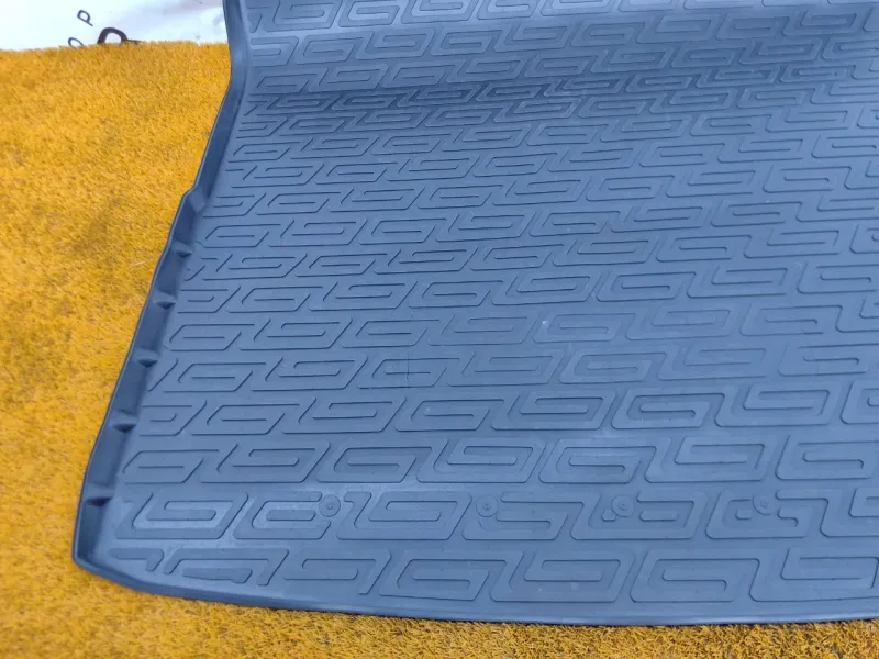 Ковер багажника