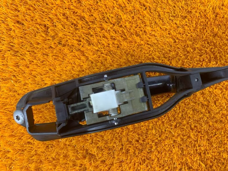 Ручка двери наружняя BMW 3-Series 1999 51218216125 E46, передняя правая