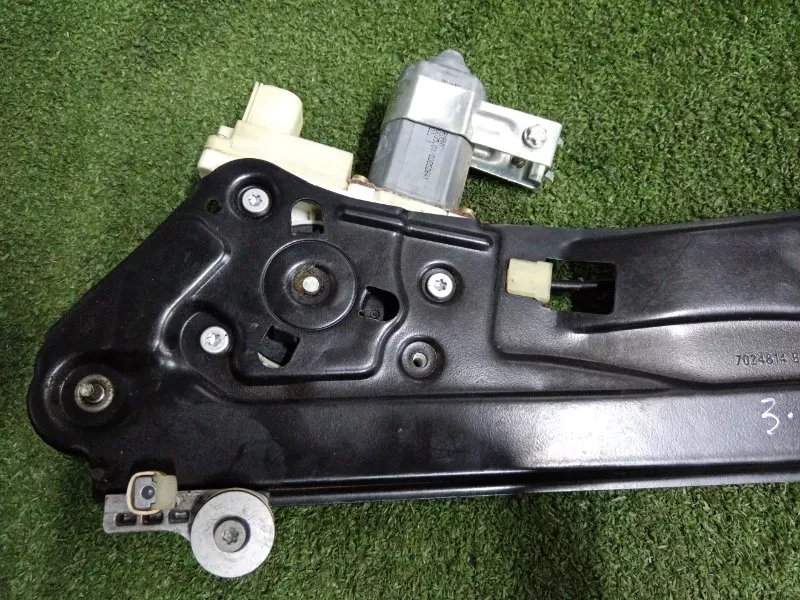 Стеклоподъемник BMW 7-Series 2002 51357202482 E65/E66, задний правый
