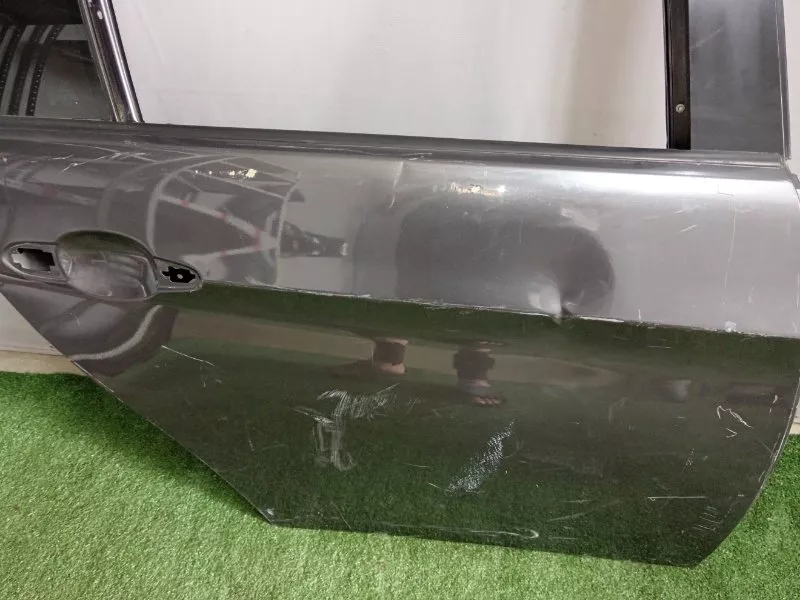 Дверь BMW 3-Series 2005 41007203648 E90, задняя правая