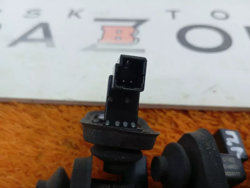 Датчик открытия двери