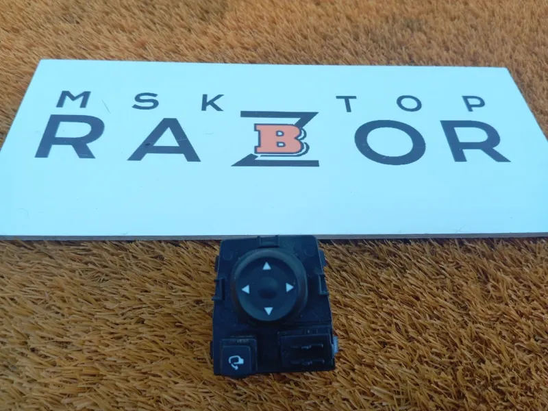 Блок управления зеркалами