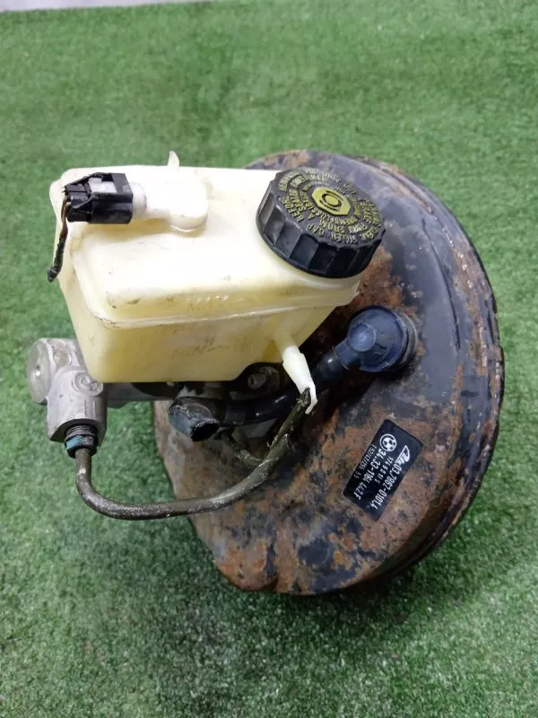 Главный тормозной цилиндр