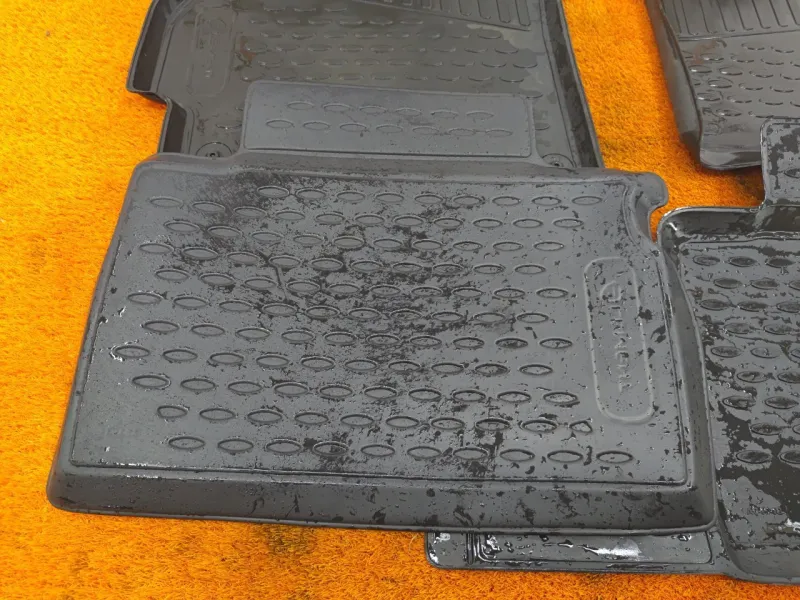 Коврики салона