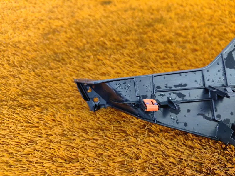 Накладка на торпедо