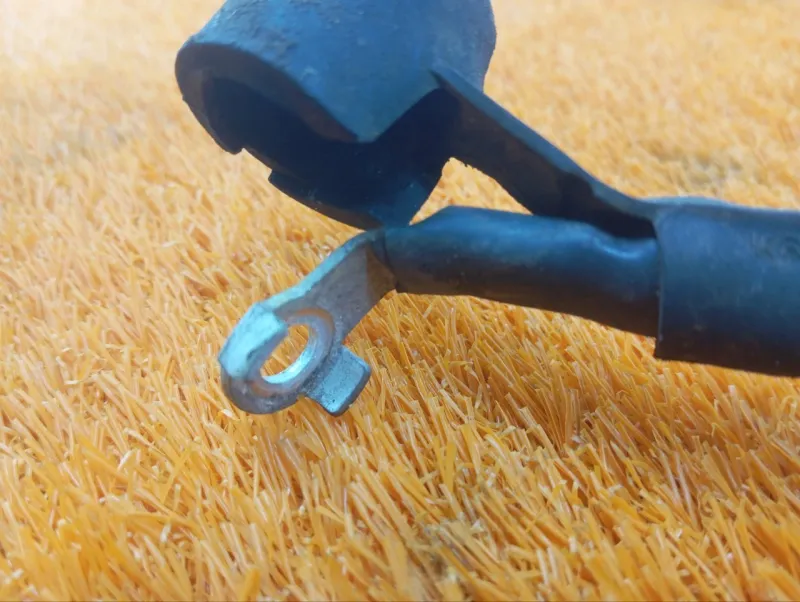 Клемма аккумулятор