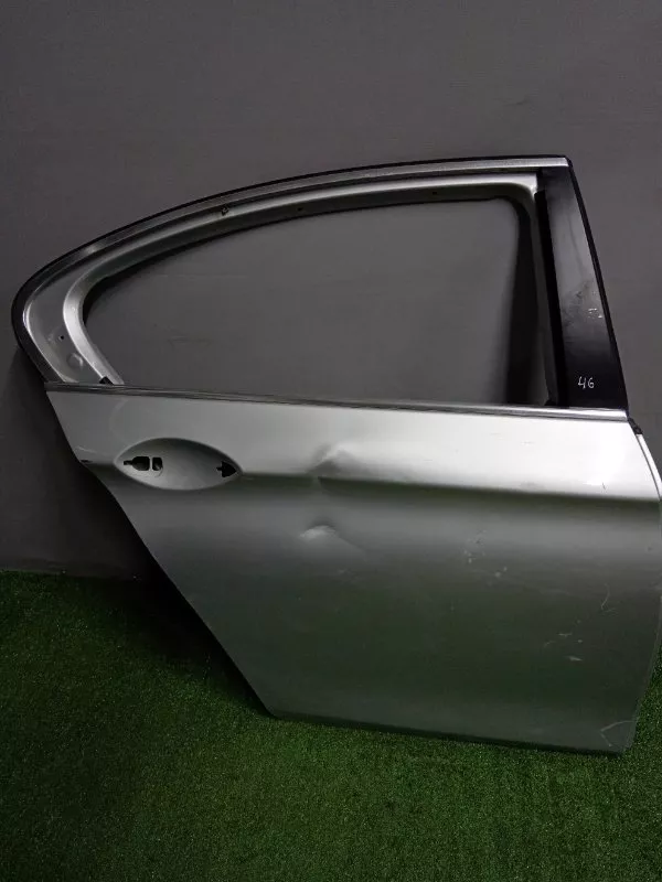 Дверь BMW 5-Series 2011 41007206114 F10, задняя правая