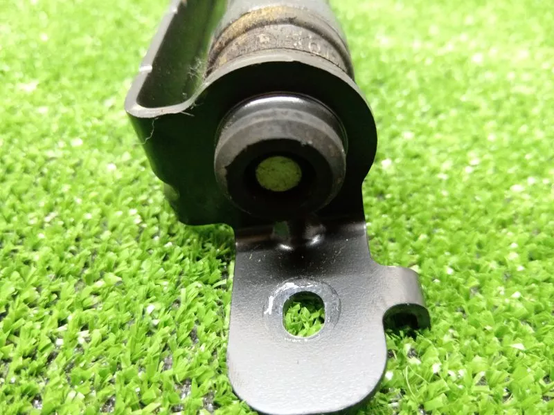 Демпфер крышки багажника