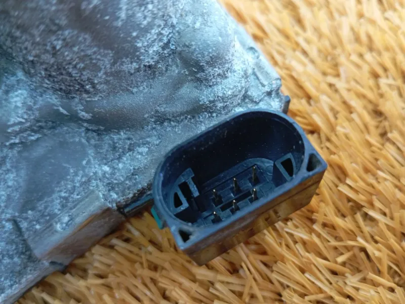 Дроссельная заслонка