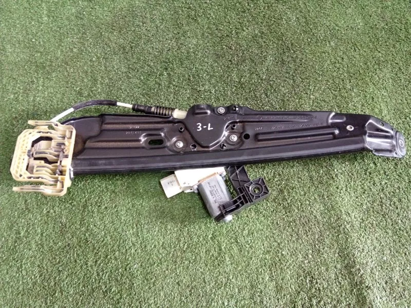 Стеклоподъемник BMW 5-Series 2011 51357182613 F10, задний левый