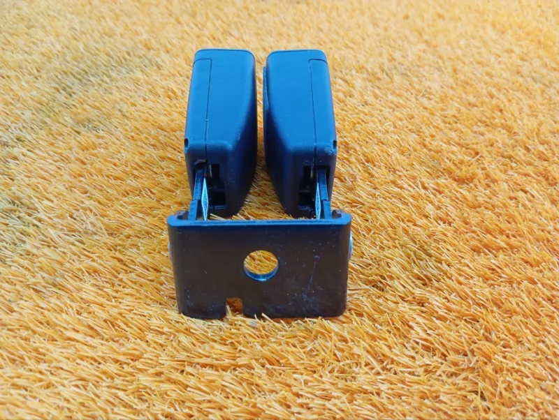 Ответная часть ремня безопасности