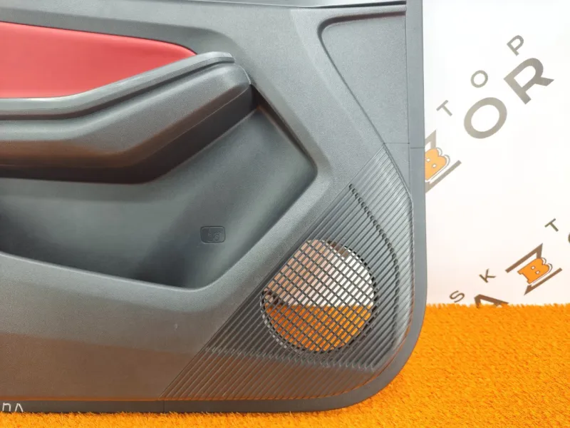 Обшивка двери