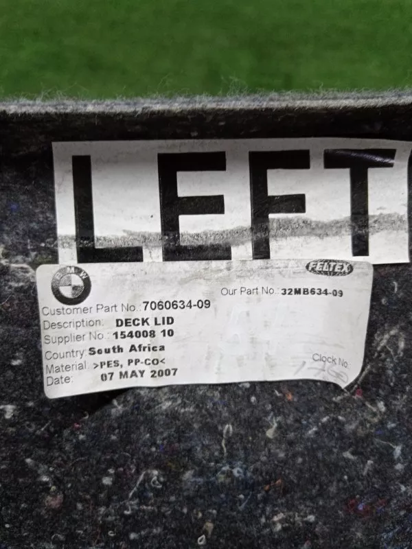 Обшивка крышки багажника BMW 3-Series 2006 51497060634 E90