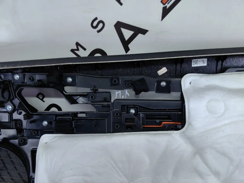 Обшивка двери