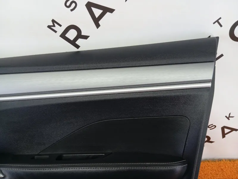 Обшивка двери