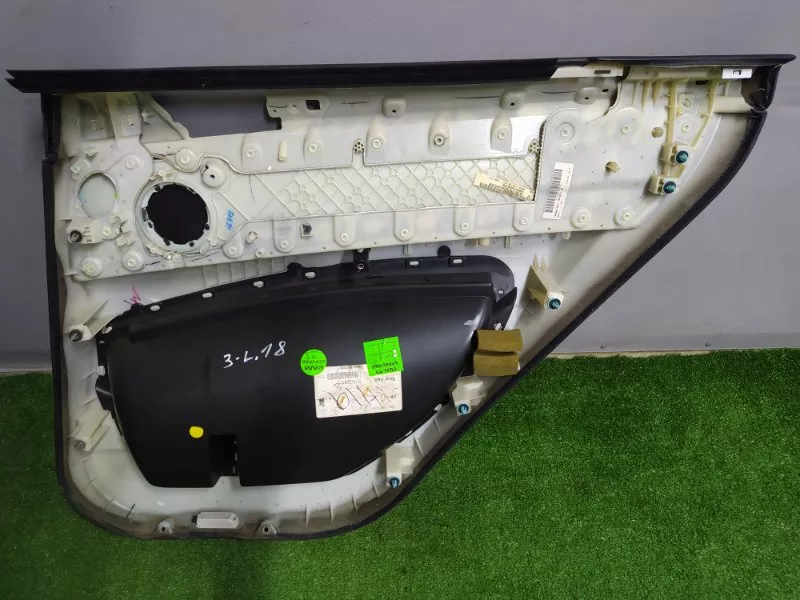 Обшивка двери BMW X5 2008 51429133581 E70, задняя левая