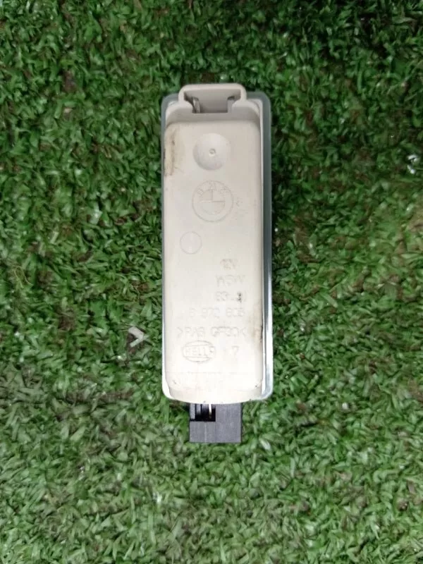 Плафон освещения багажника