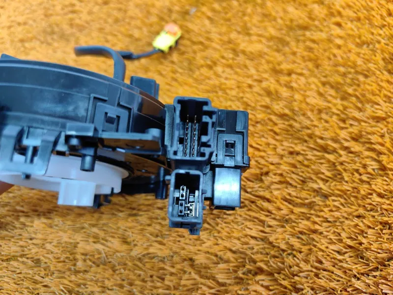 Шлейф подрулевой