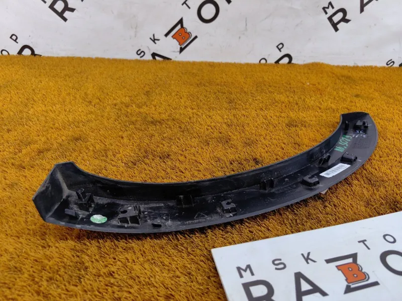 Молдинг двери