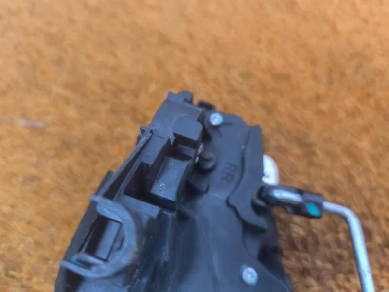 Замок двери