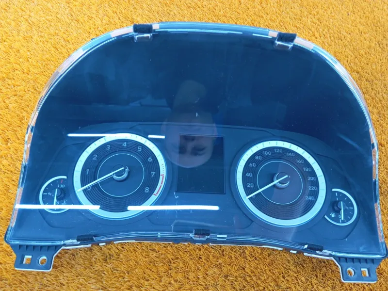 Панель приборов