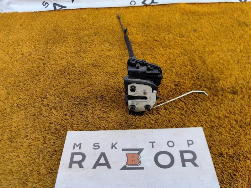 Замок двери