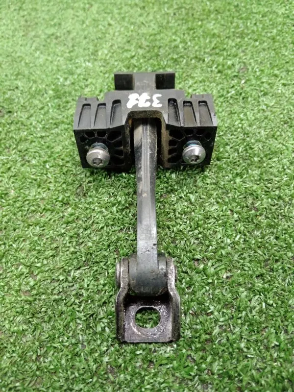 Ограничитель двери