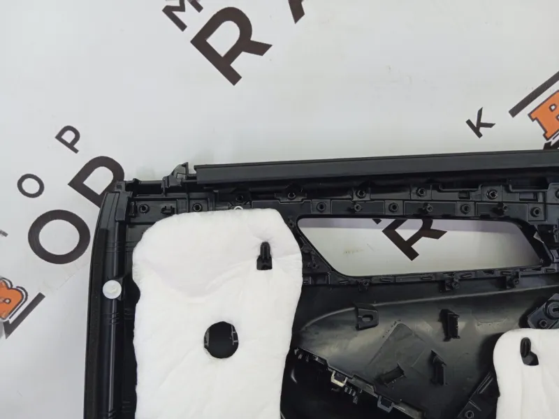 Обшивка двери