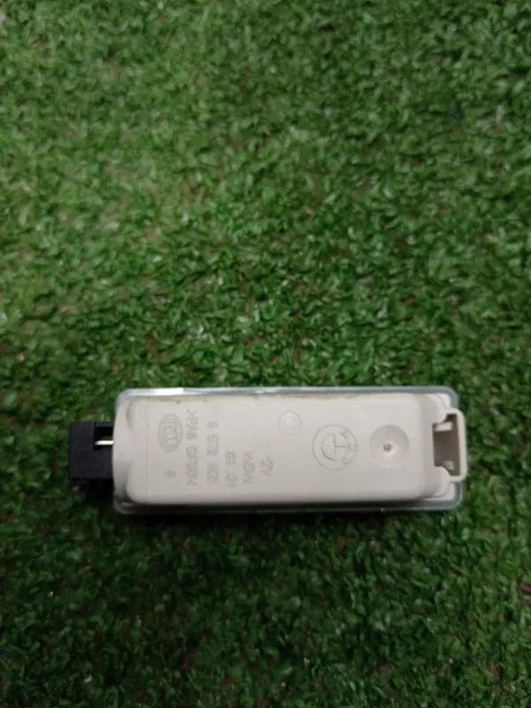 Плафон подсветки багажника