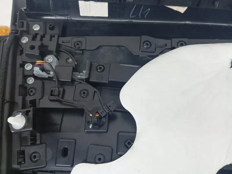 Обшивка двери