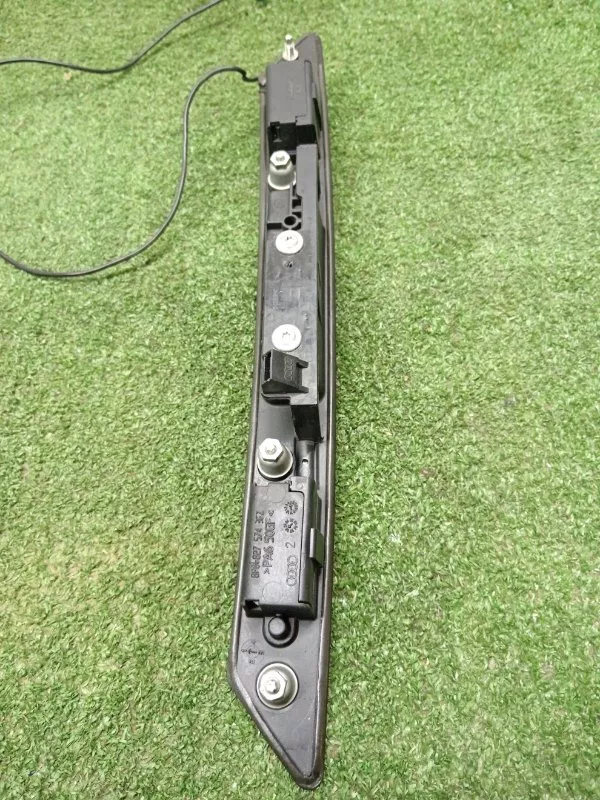 Ручка открывания багажника