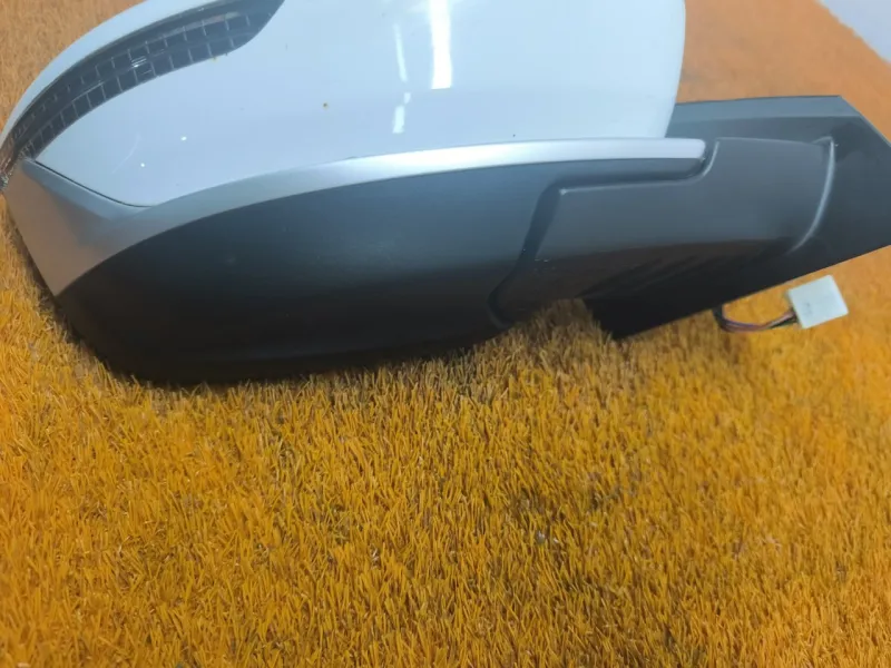 Зеркало боковое