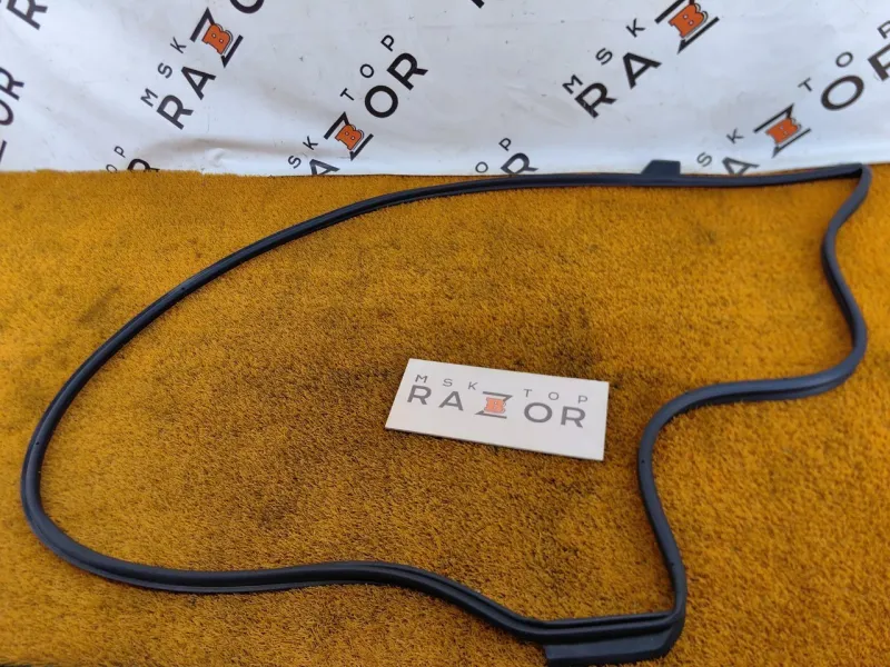 Уплотнитель двери