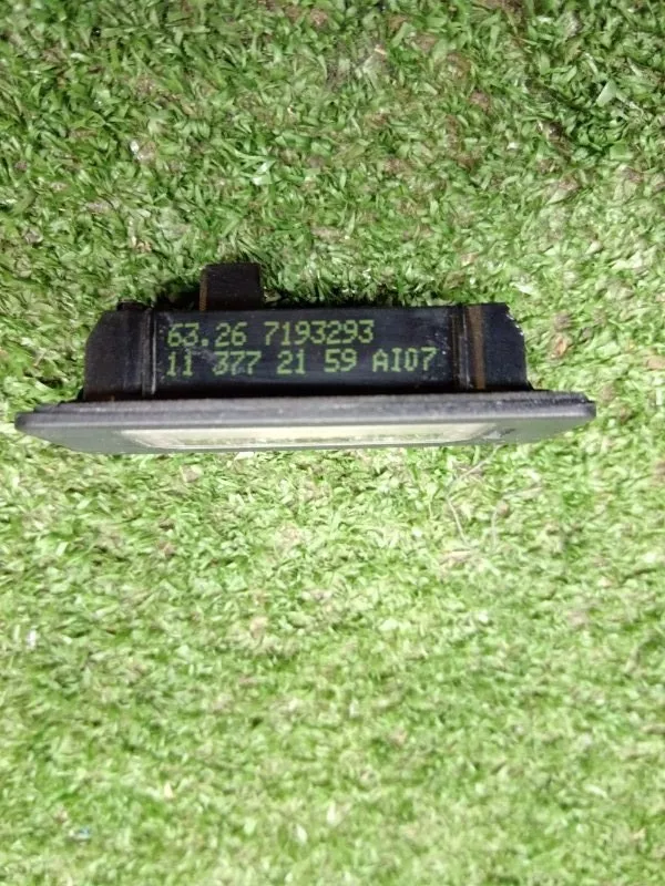 Плафон освещения багажника