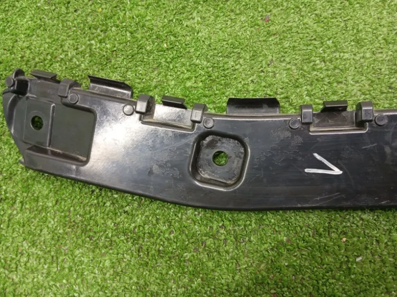 Крепление бампера