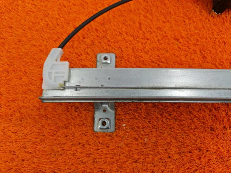 Стеклоподъемник