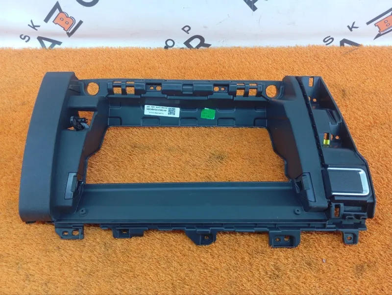 Накладка на торпедо