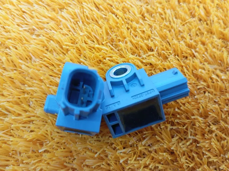 Датчик подушки безопасности