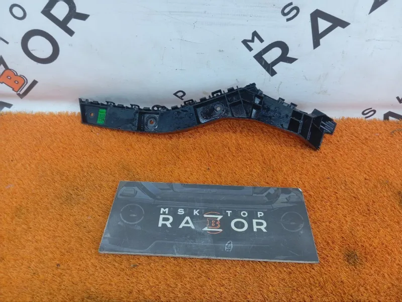 Кронштейн бампера