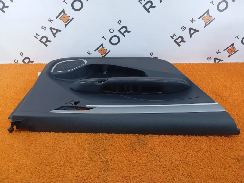 Обшивка двери